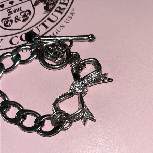 Vintage Juicy Couture Silver Chain Bracelet with Bling Bow - Picture 4 of 15